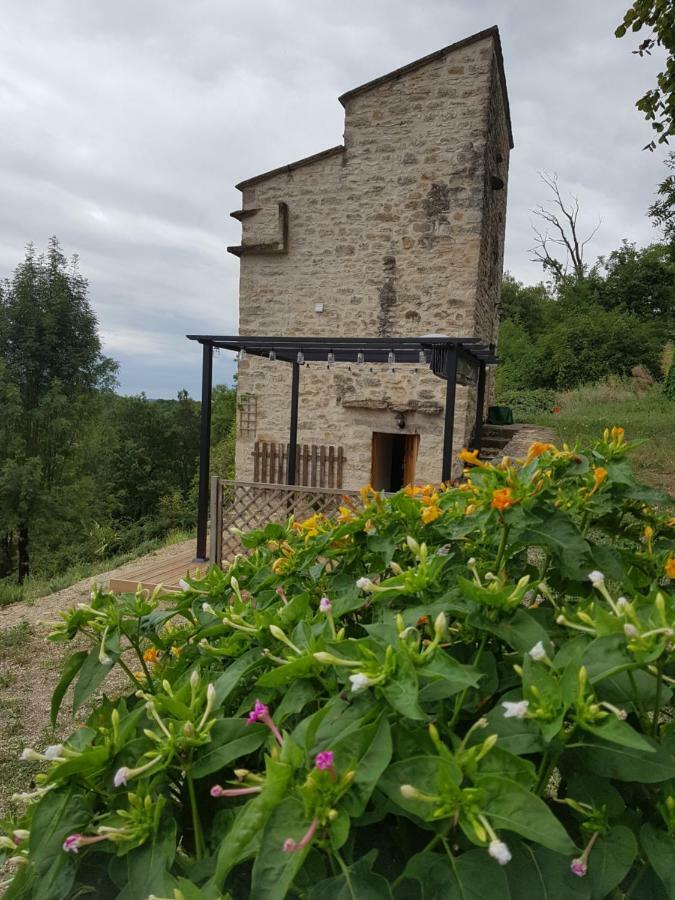 Le Pigeonnier De Felines Caylus Exterior foto